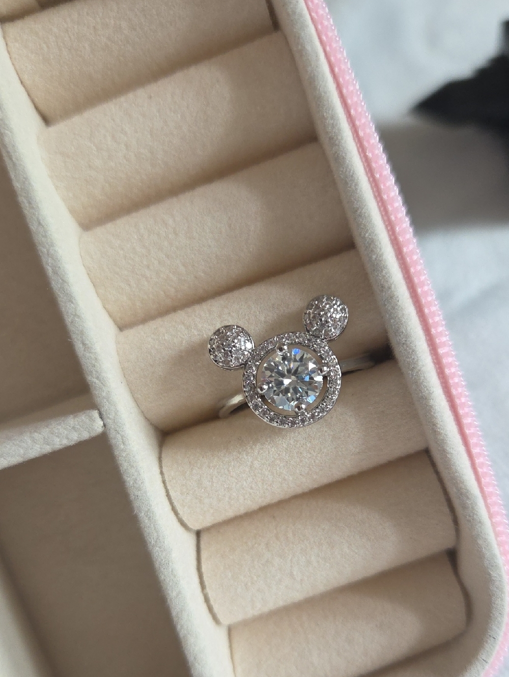 Beautiful adjustable ring featuring a silver‑plated Mickey‑style